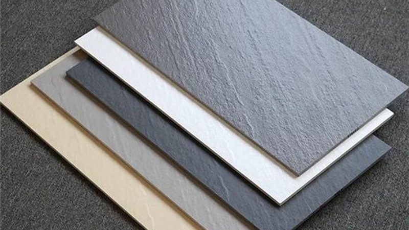 仿古砖上墙：成本考量与施工细节全解析